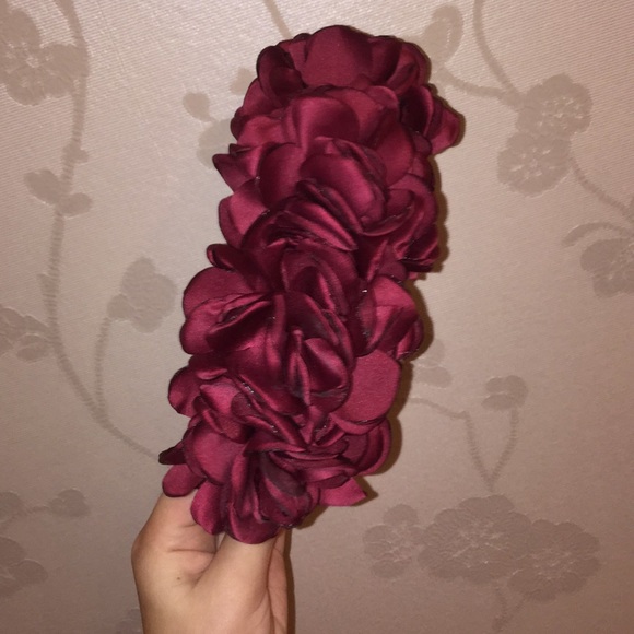 Four flowered Magenta boutique headbands!! - Picture 2 of 5